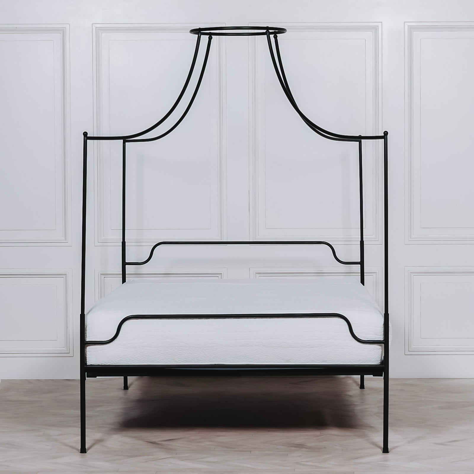 Lanciano Black Iron 4ft6 Double Size Metal Poster Bed