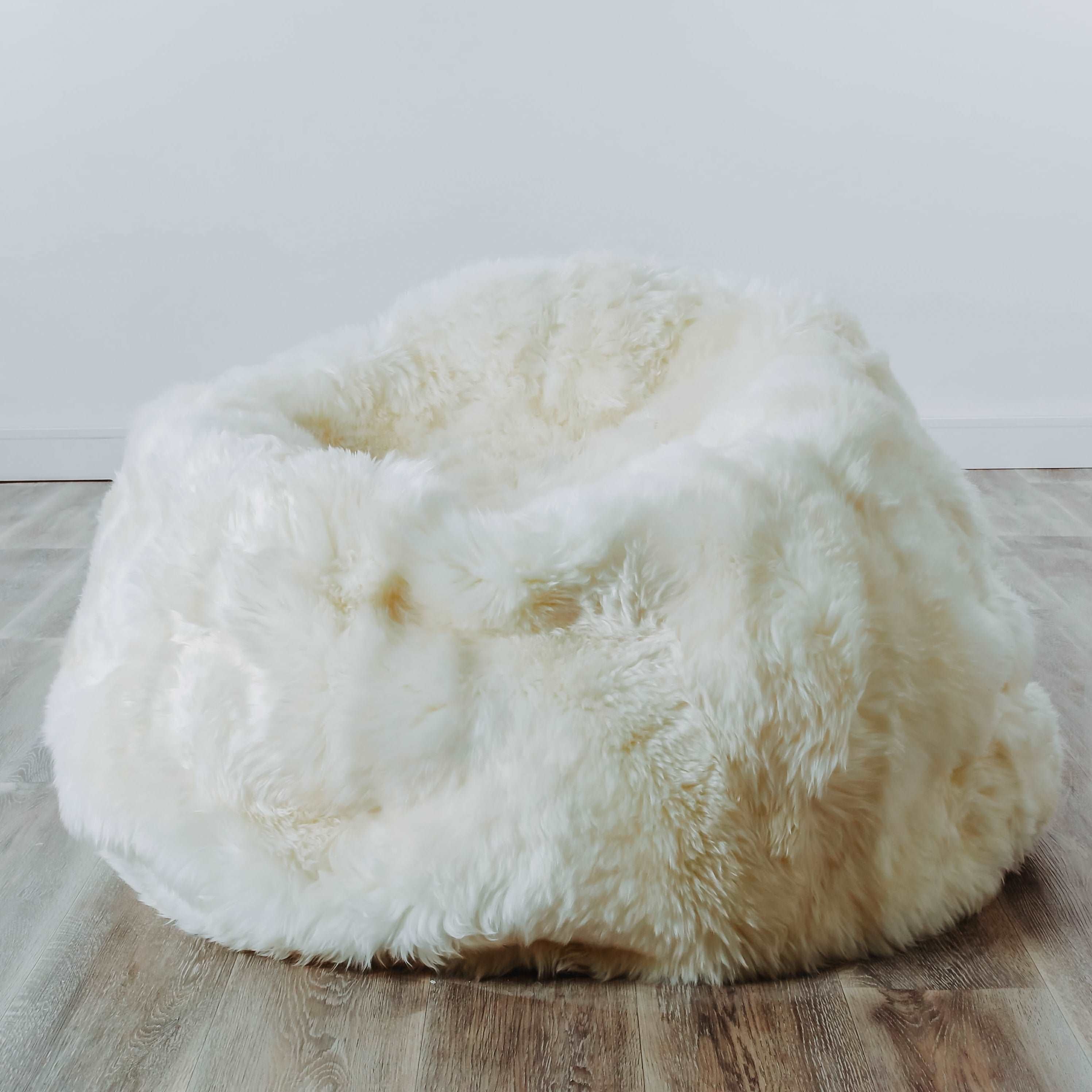 Milione Luxurious Natural White Sheepskin Beanbag